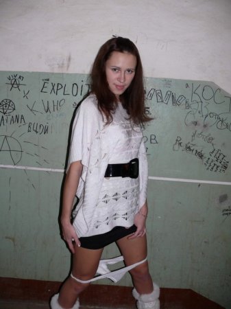 Развратная девушка из России и ее откровенные фото