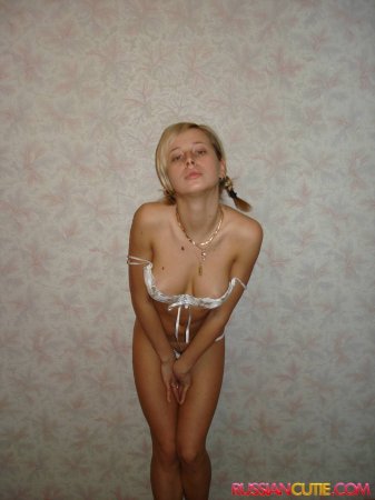 Голая русская девушка с отличным телом