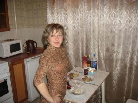 Зрелая русская  баба мечтает хорошо потрахаться
