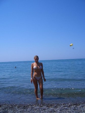 Откровенные снимки с отдыха на крымском побережье